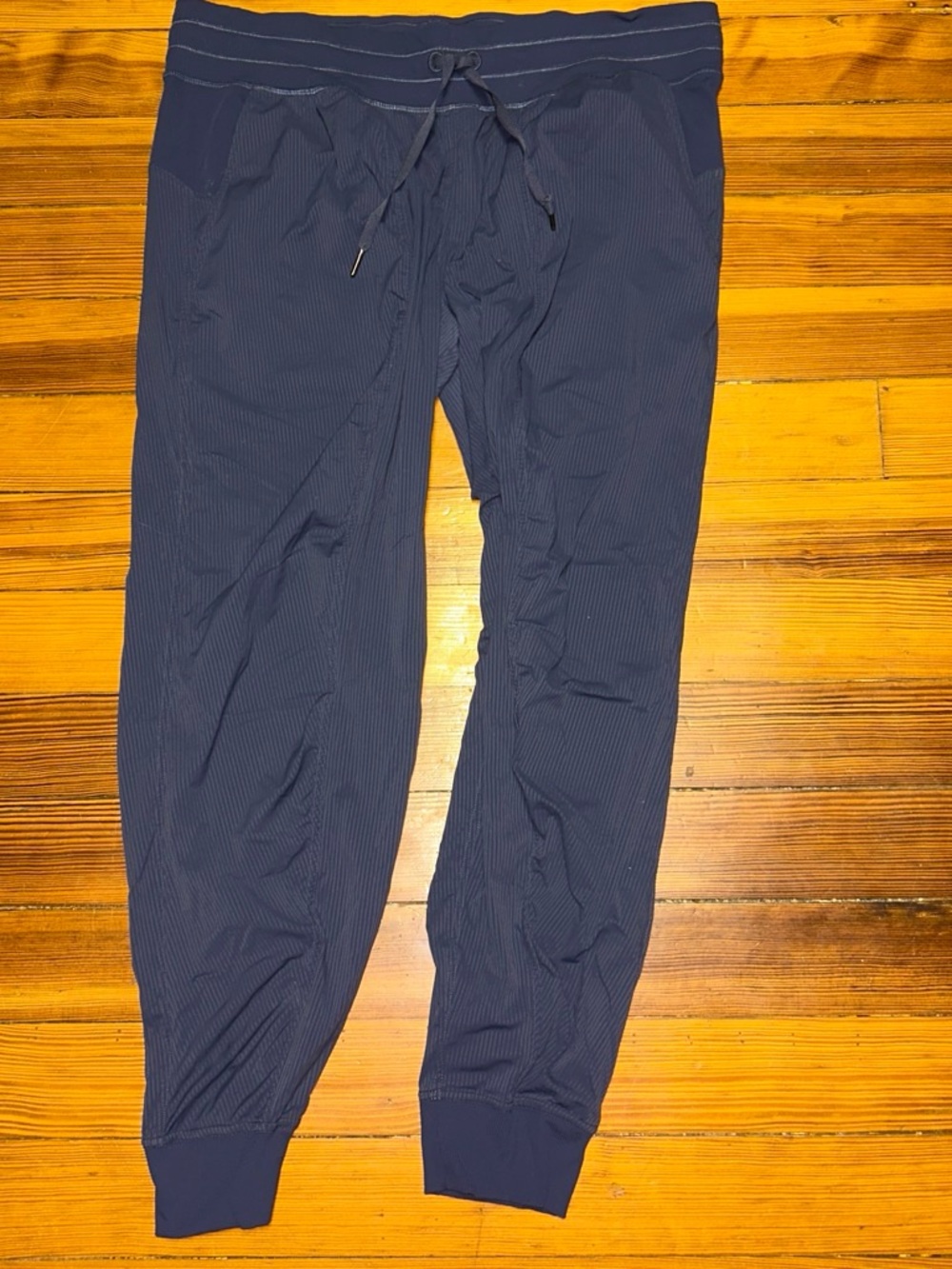 Lululemon dance studios in color nightfall (around 27 inseam)